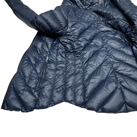 BCBGeneration Paffer Down Jacket Womens S Hooded Ultra Lightweight Packable - Picture 5 of 15